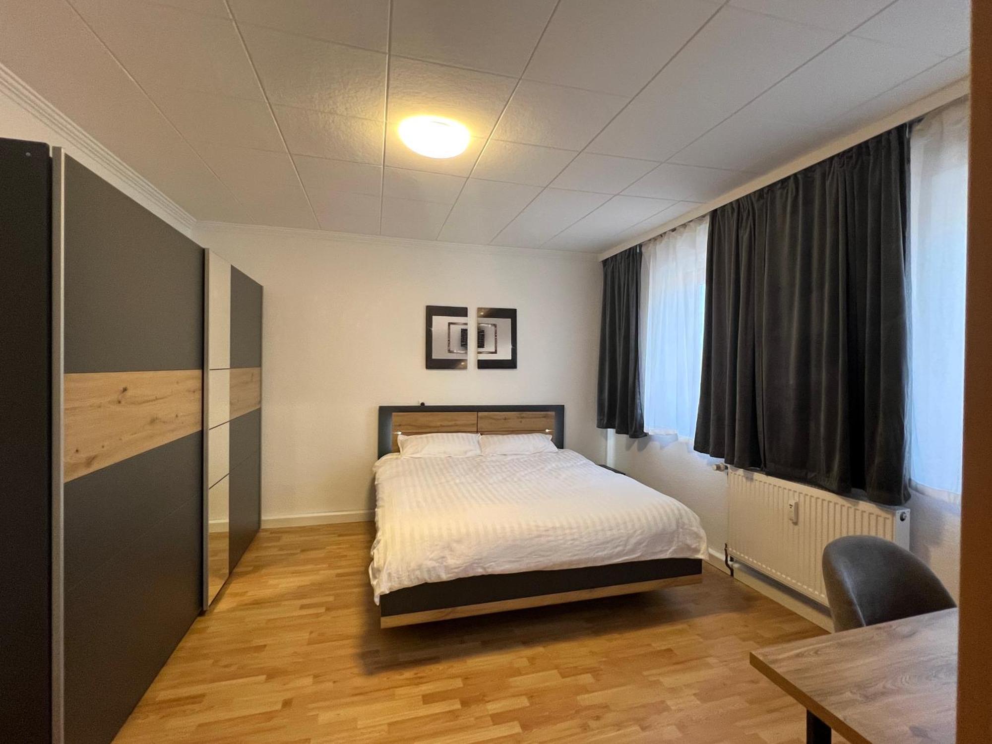 Bequemes Zimmer In Moderner Unterkunft My Pension Duisburg Exterior foto